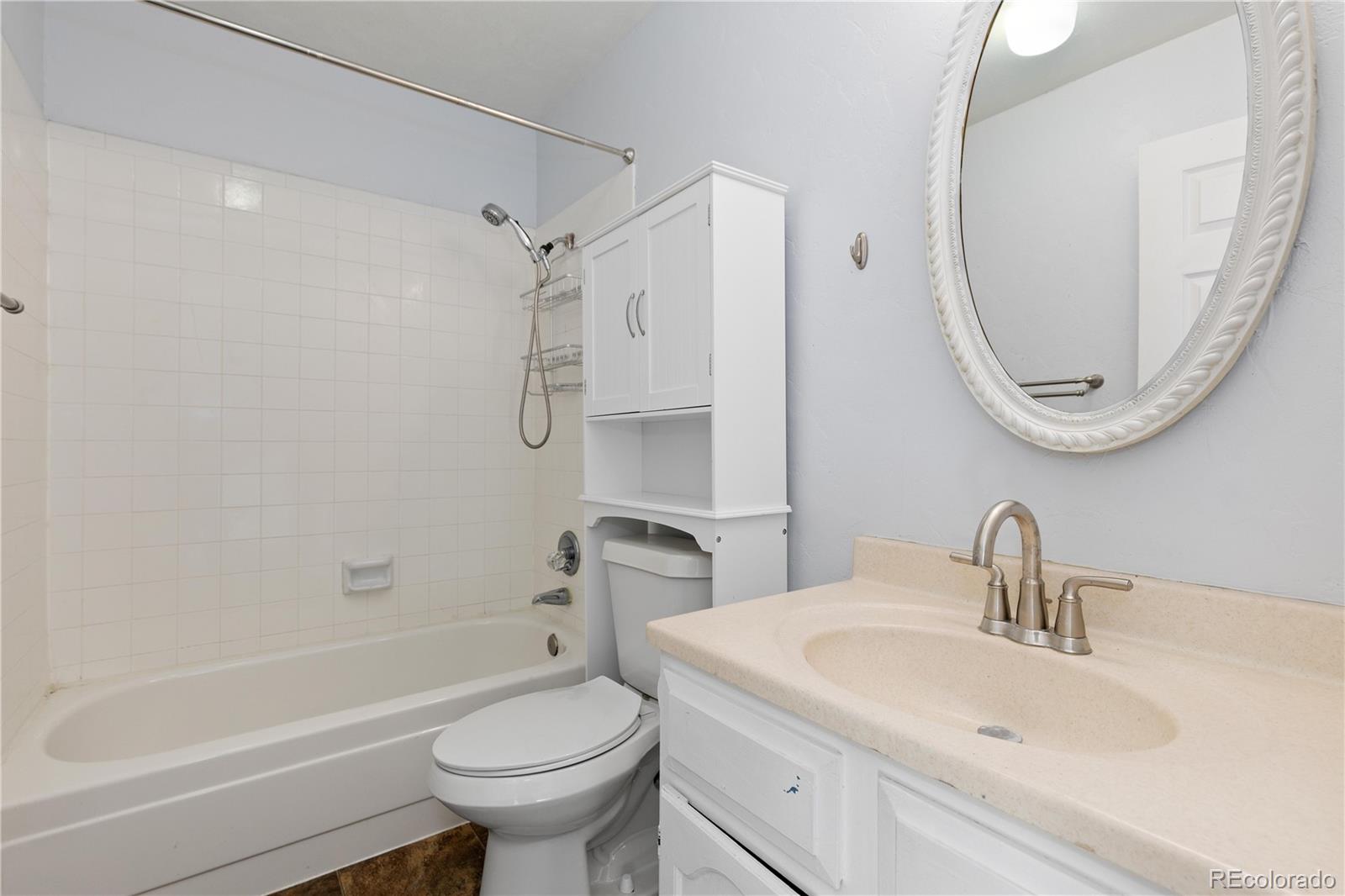 7900 W Layton Avenue Littleton CO 80123