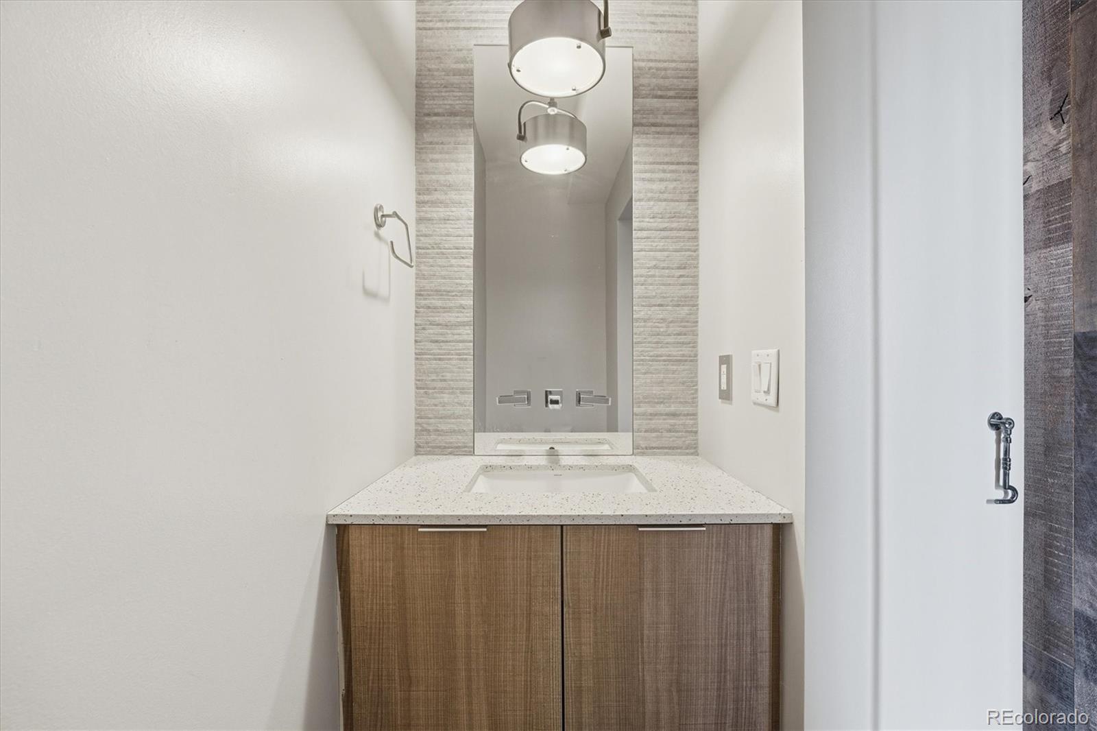 3181 Lawrence Street Denver CO 80205