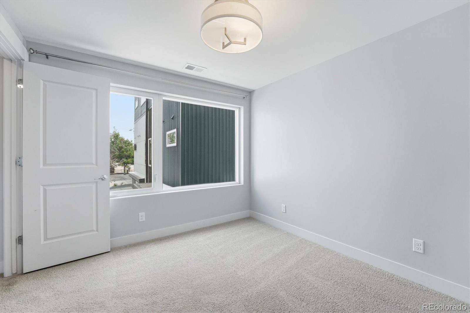 3181 Lawrence Street Denver CO 80205