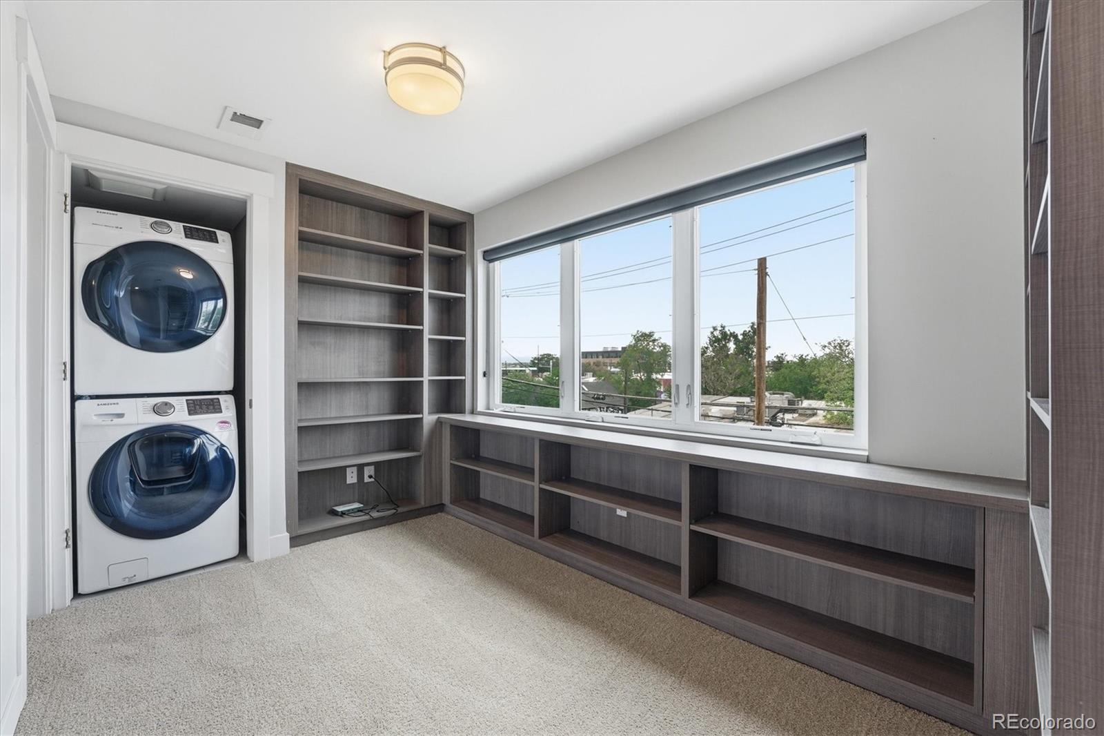 3181 Lawrence Street Denver CO 80205