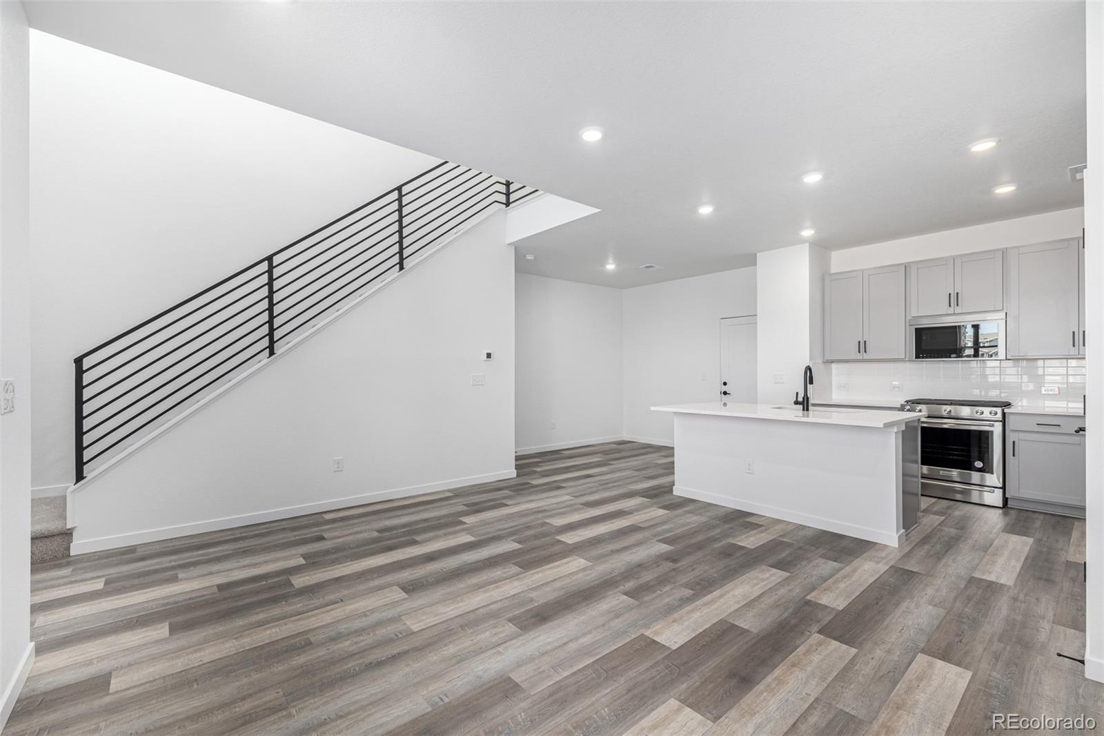 5688 N Killarney Court Aurora CO 80019