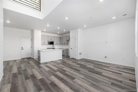 5688 N Killarney Court Aurora CO 80019