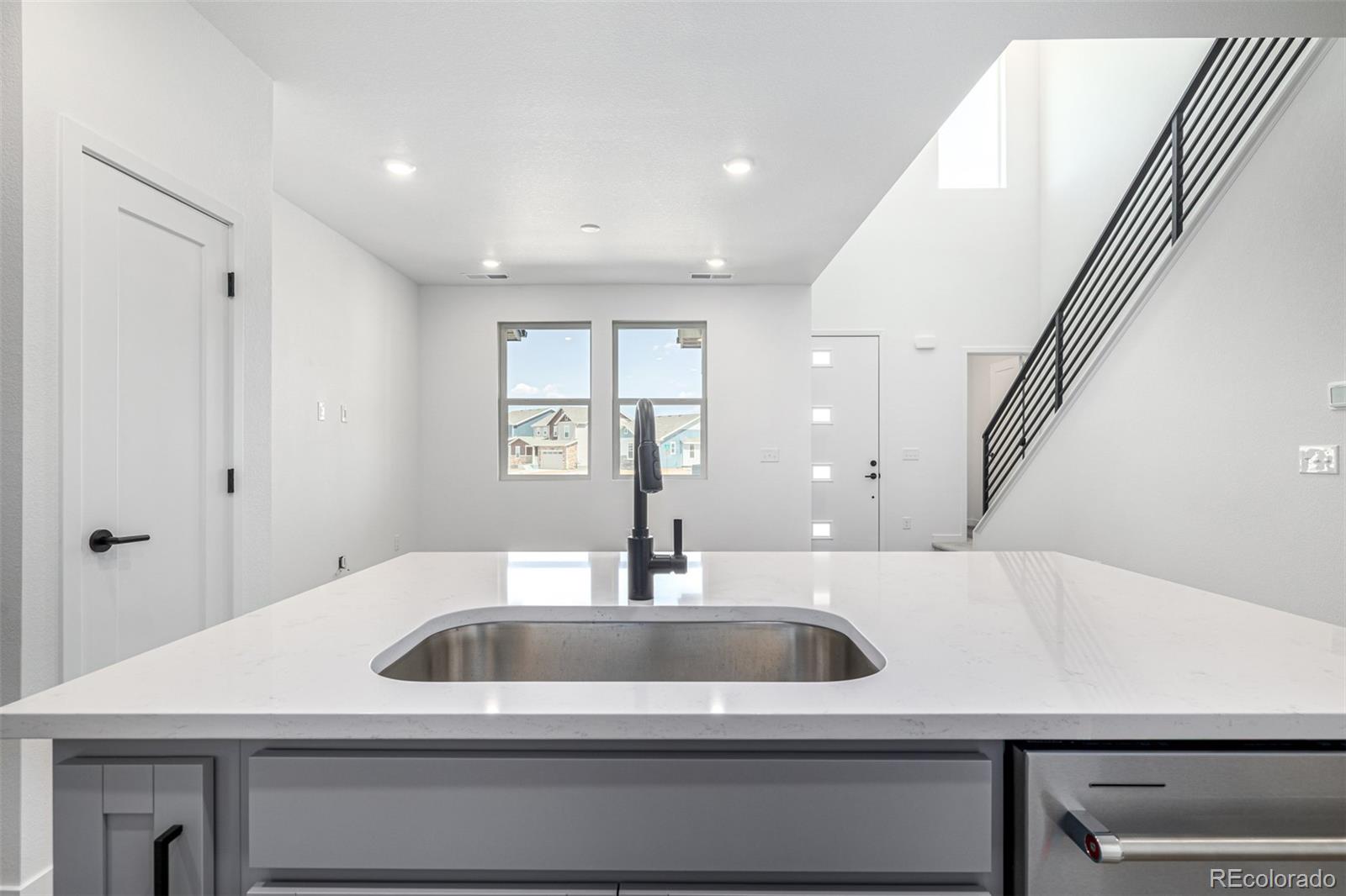 5688 N Killarney Court Aurora CO 80019