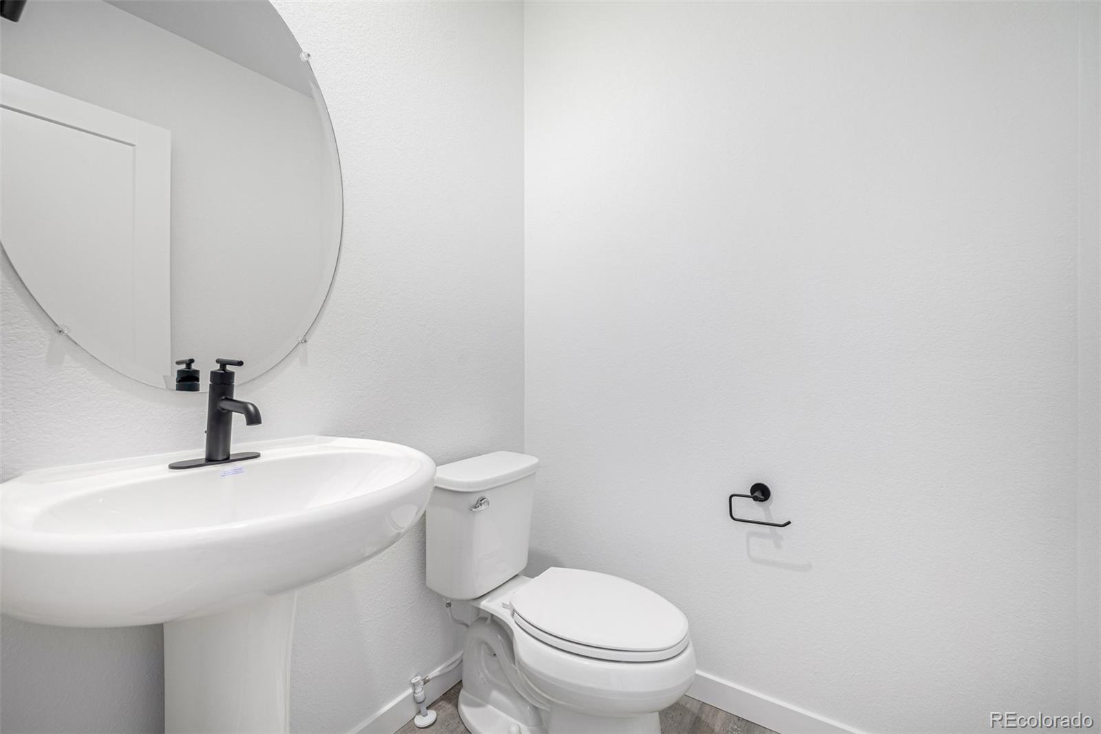 5688 N Killarney Court Aurora CO 80019