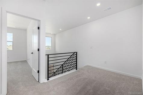 5688 N Killarney Court Aurora CO 80019