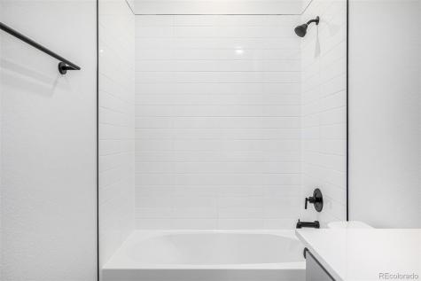 5688 N Killarney Court Aurora CO 80019