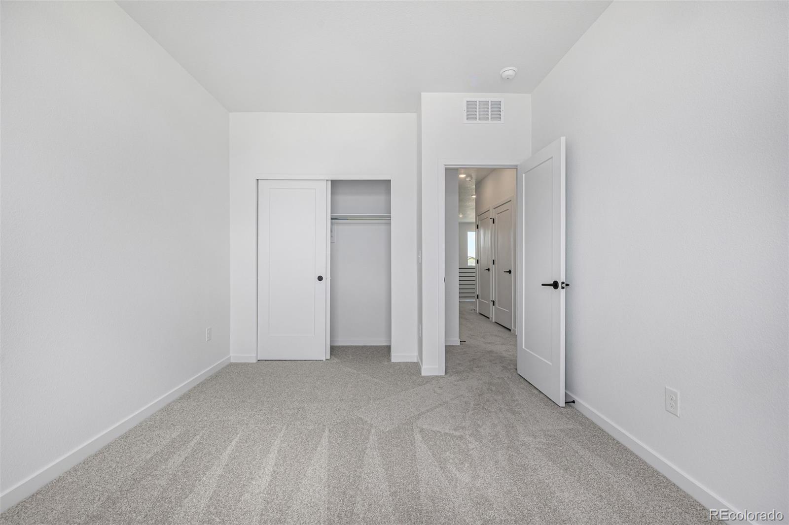 5688 N Killarney Court Aurora CO 80019