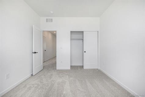 5688 N Killarney Court Aurora CO 80019