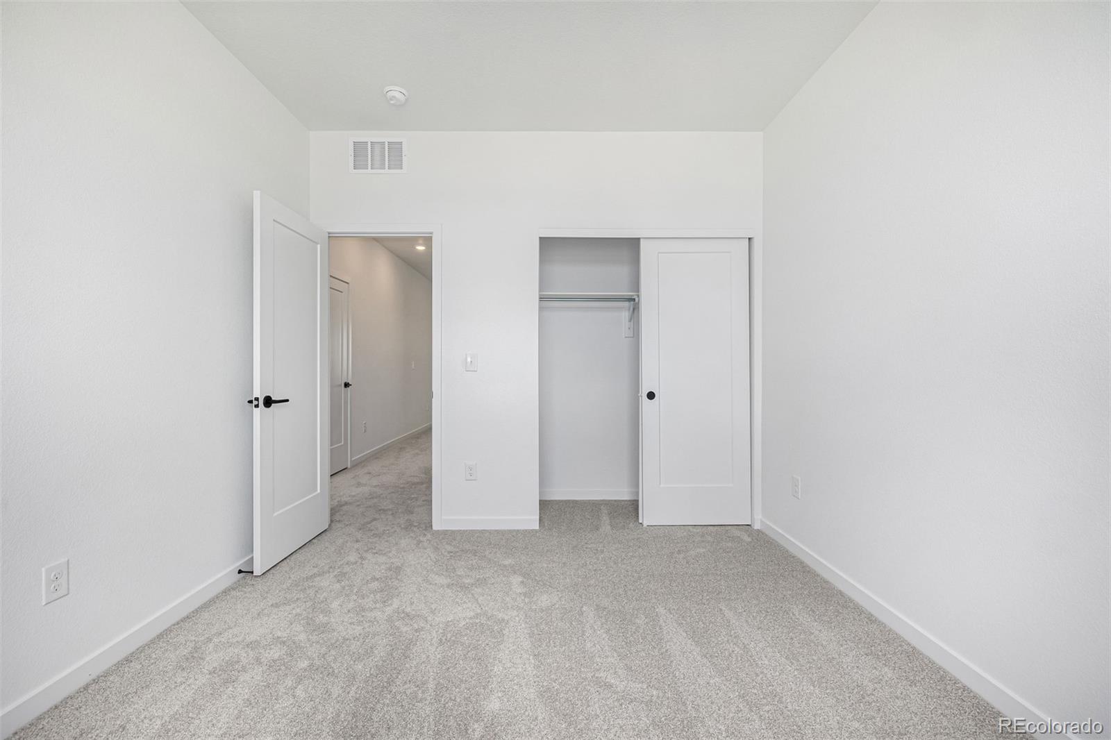 5688 N Killarney Court Aurora CO 80019