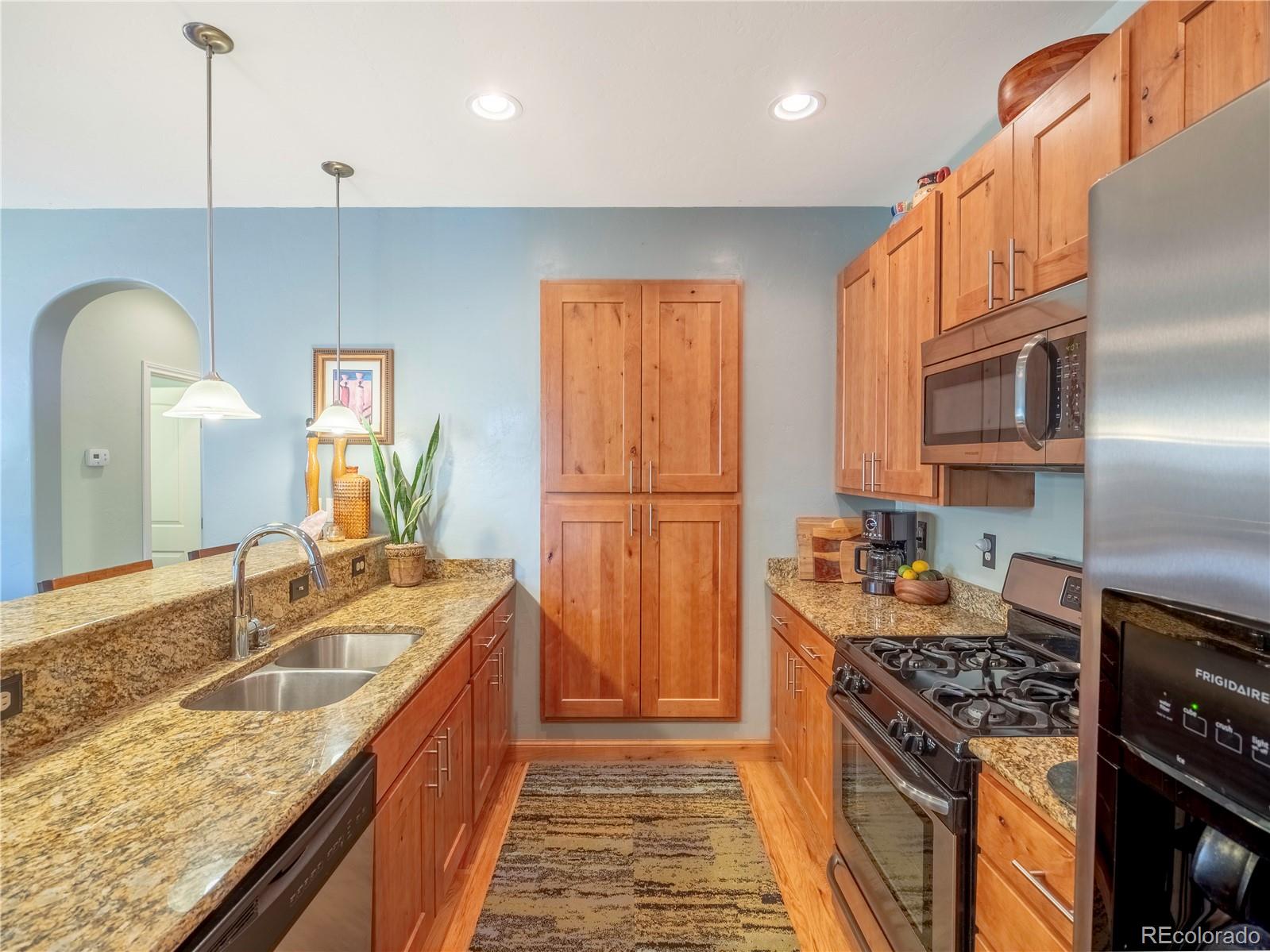 1033 H Street Salida CO 81201