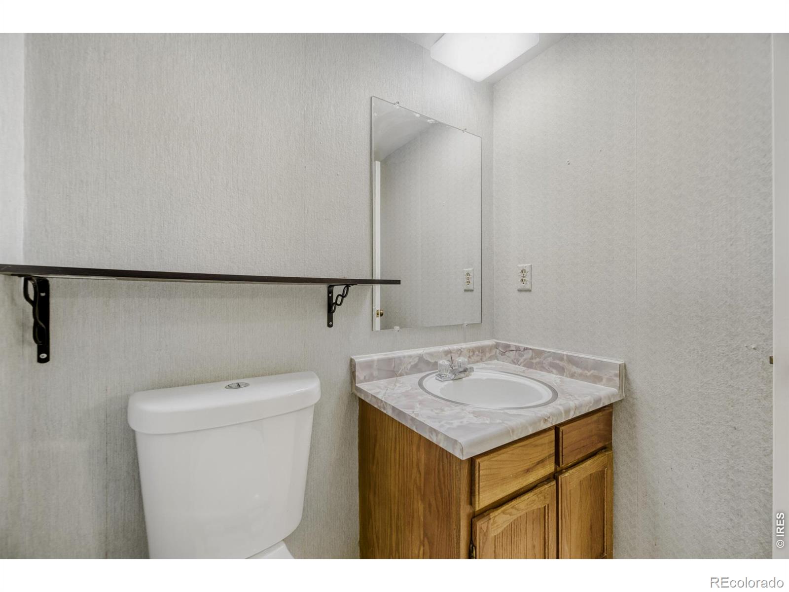 446 S Balsam Street Lakewood CO 80226