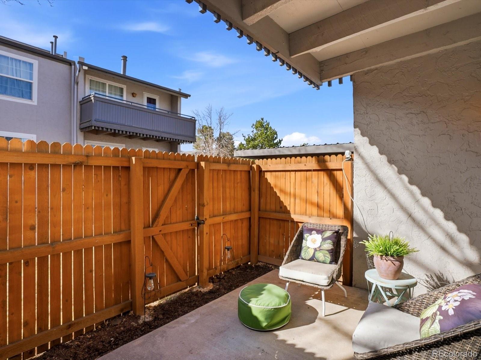 7105 S Gaylord Street Centennial CO 80122