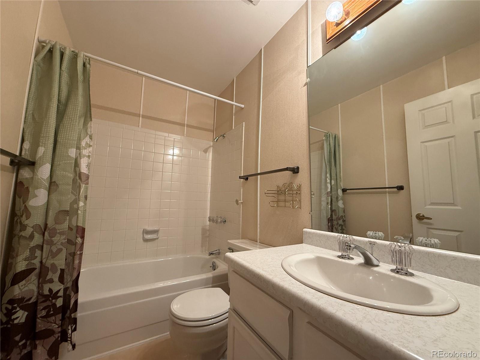 13922 E Linvale Place Aurora CO 80014
