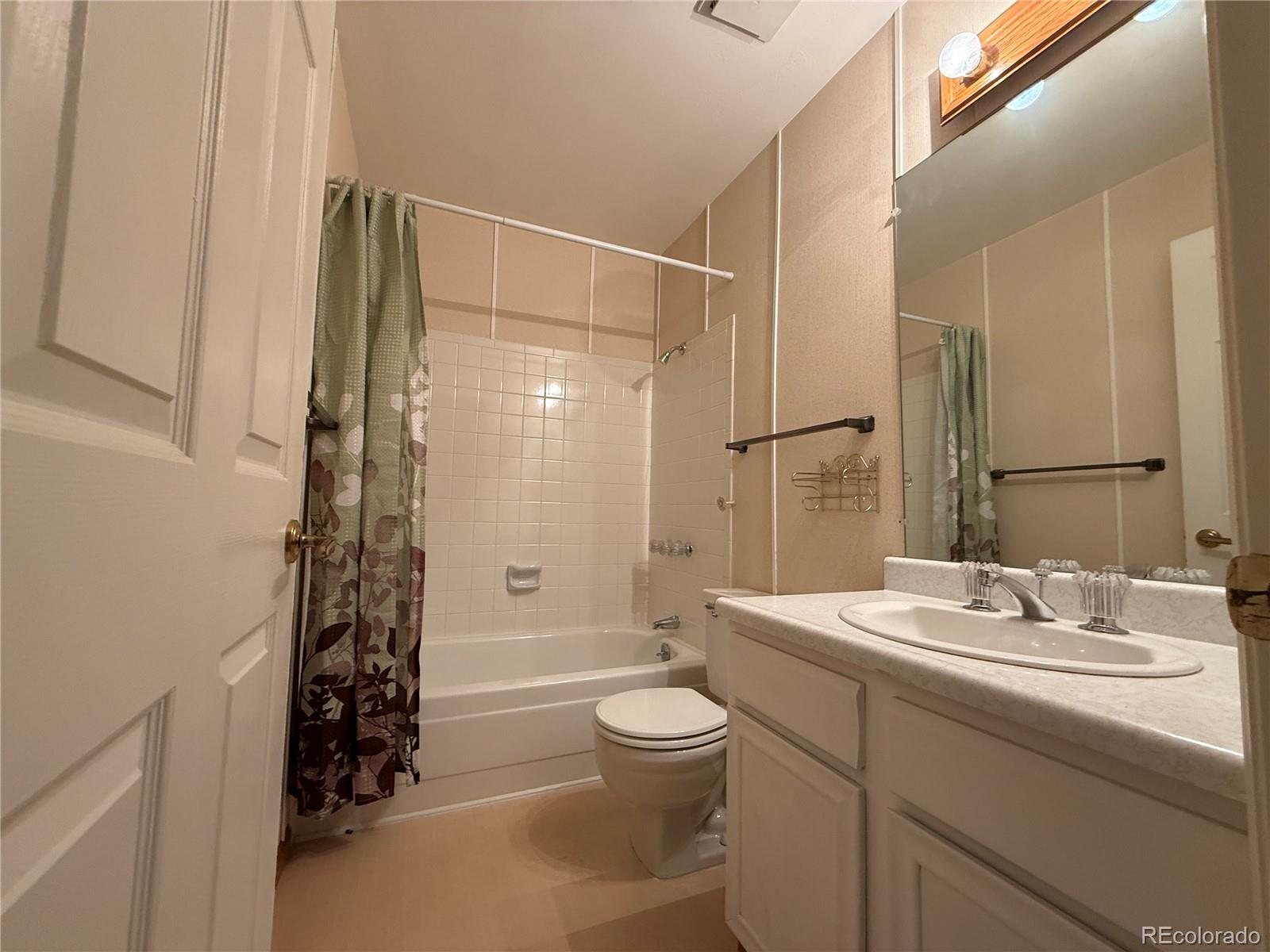 13922 E Linvale Place Aurora CO 80014