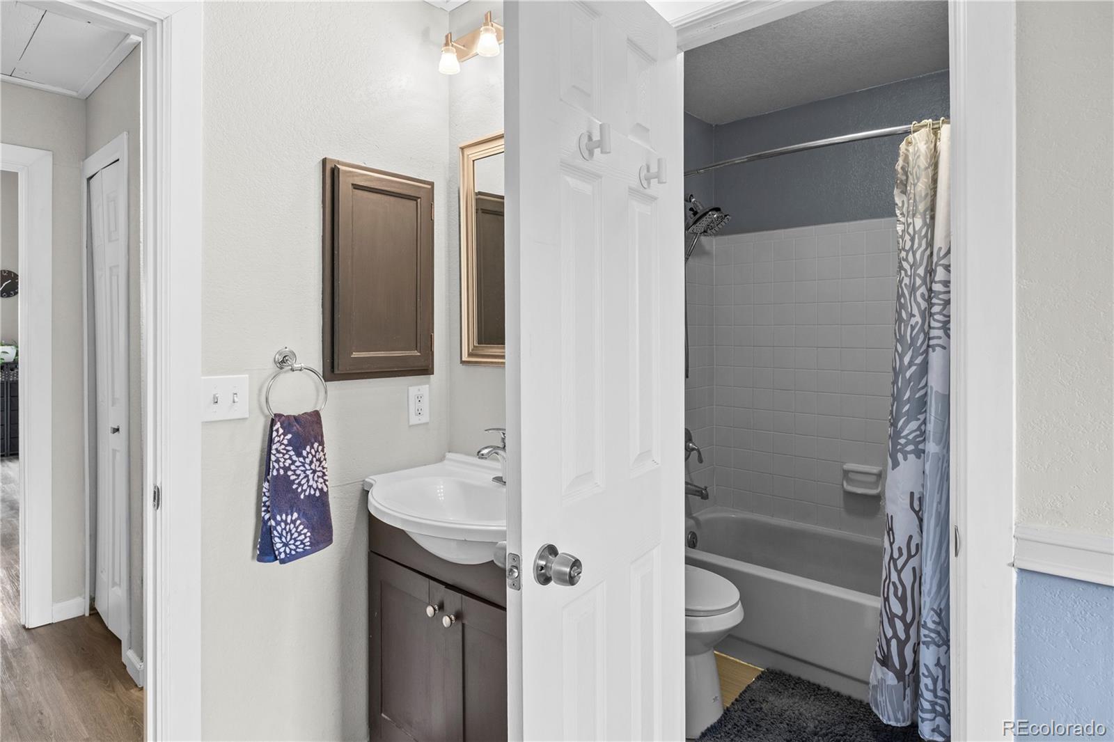 2597 E Nichols Circle Centennial CO 80122