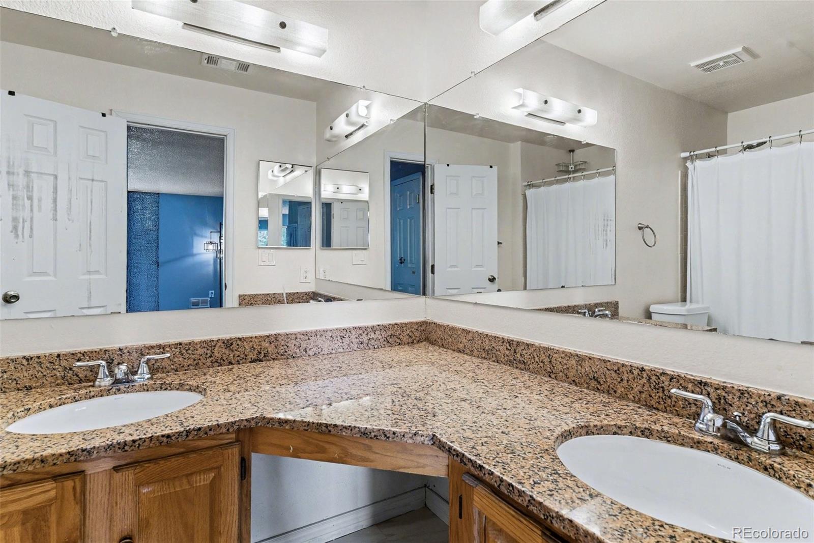 7468 S Alkire Street Littleton CO 80127