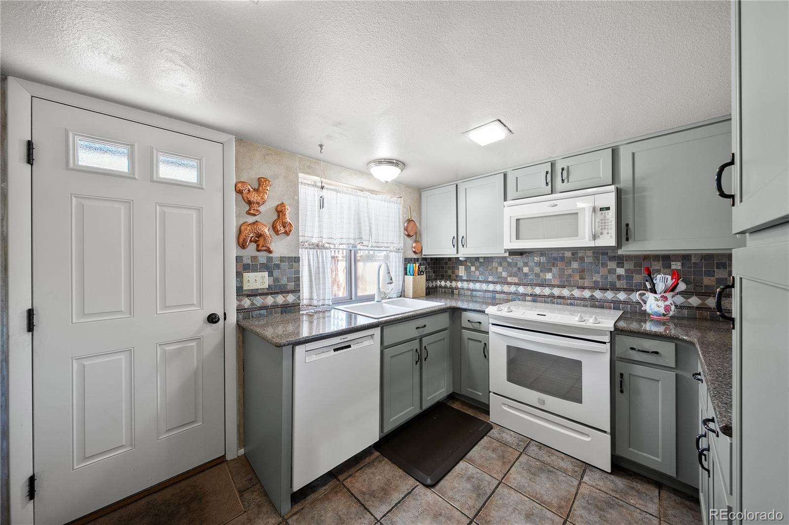 3657 S Laredo Street Aurora CO 80013