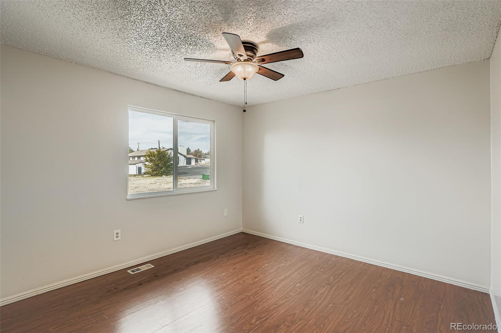 8770 Rainbow Avenue Denver CO 80229