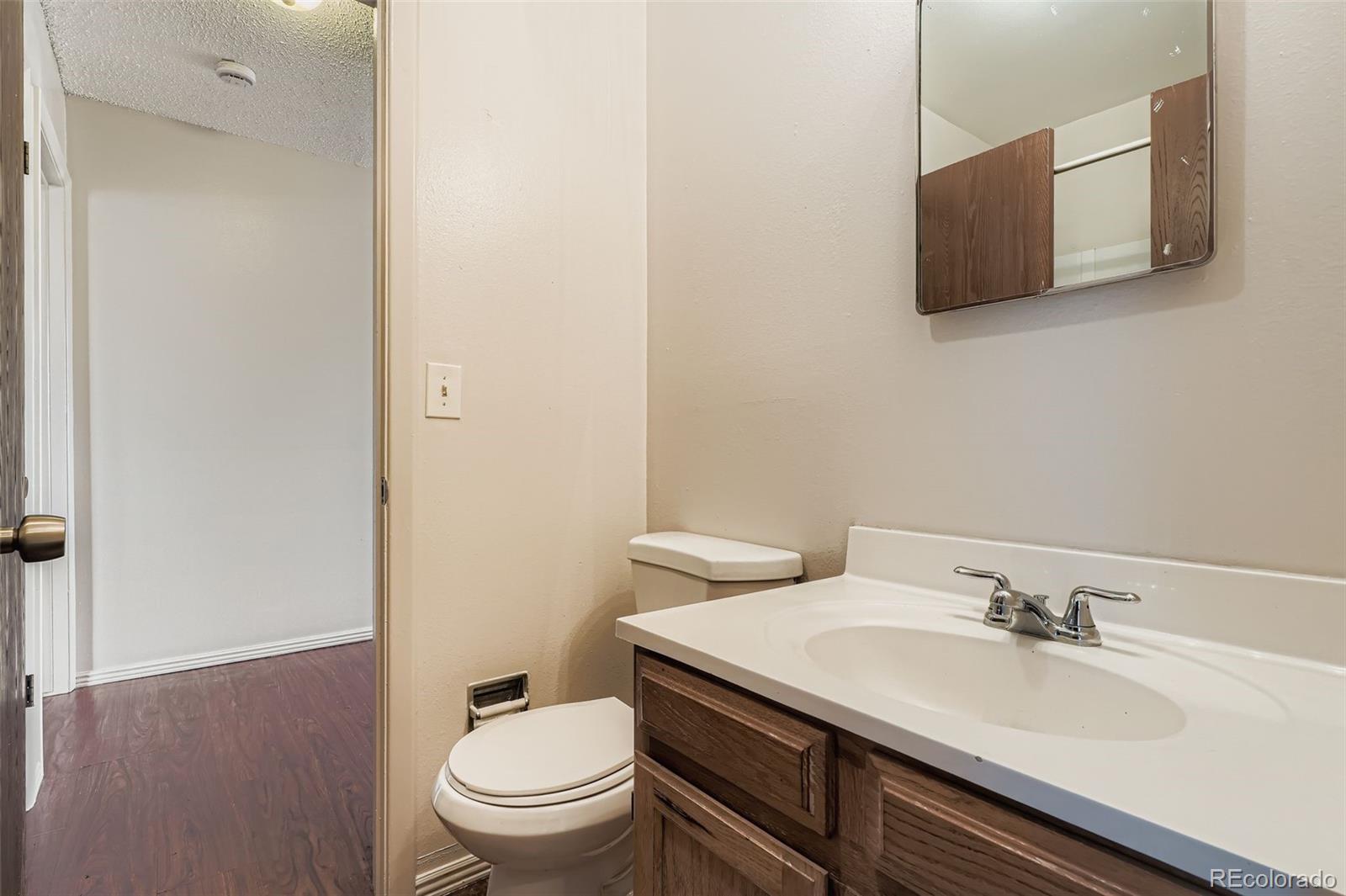 8770 Rainbow Avenue Denver CO 80229