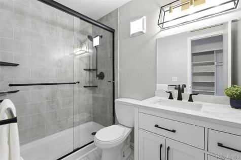 2411 S Xanadu Way Aurora CO 80014