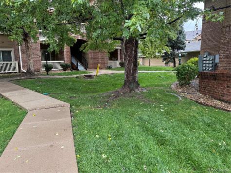1631 W Canal Circle Littleton CO 80120