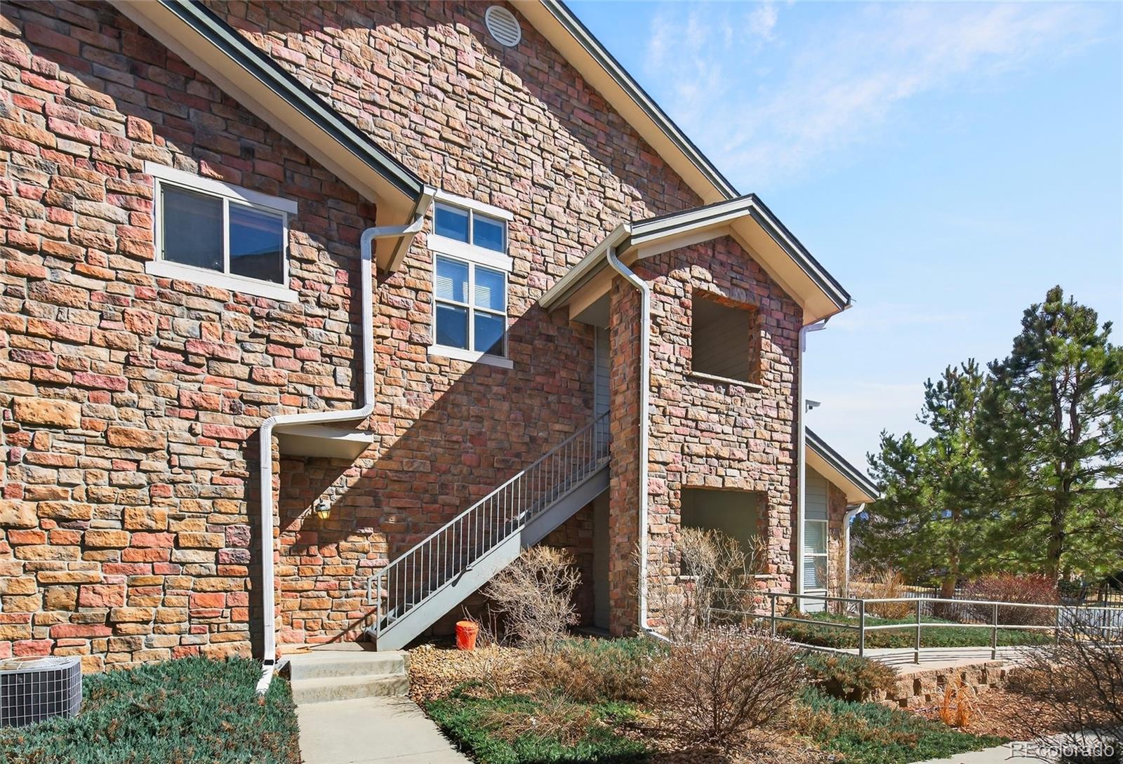 2551 S Bahana Circle Aurora CO 80013