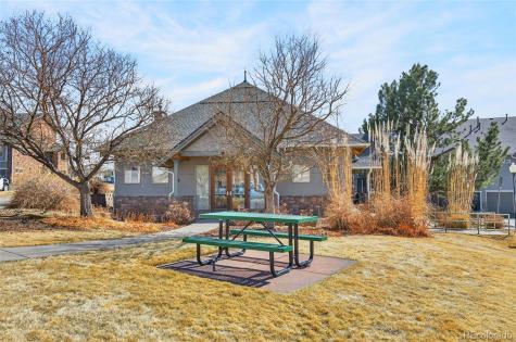 2551 S Bahana Circle Aurora CO 80013