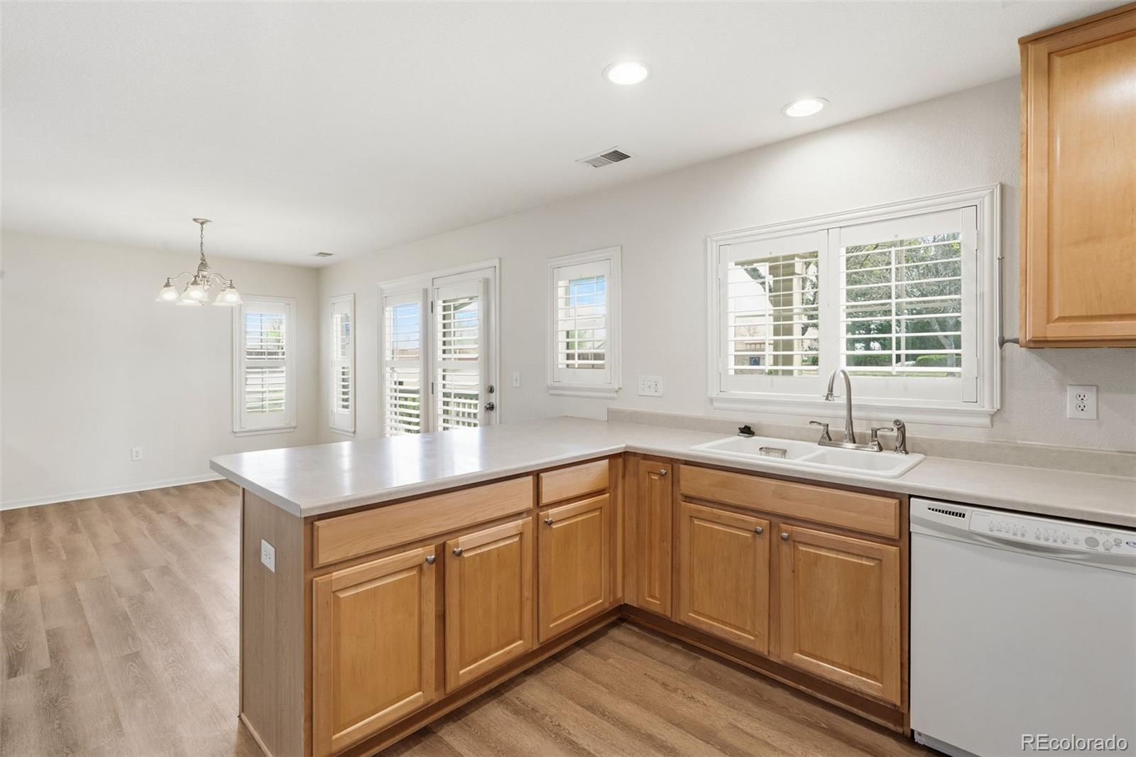 11899 Oak Hill Way Commerce City CO 80640