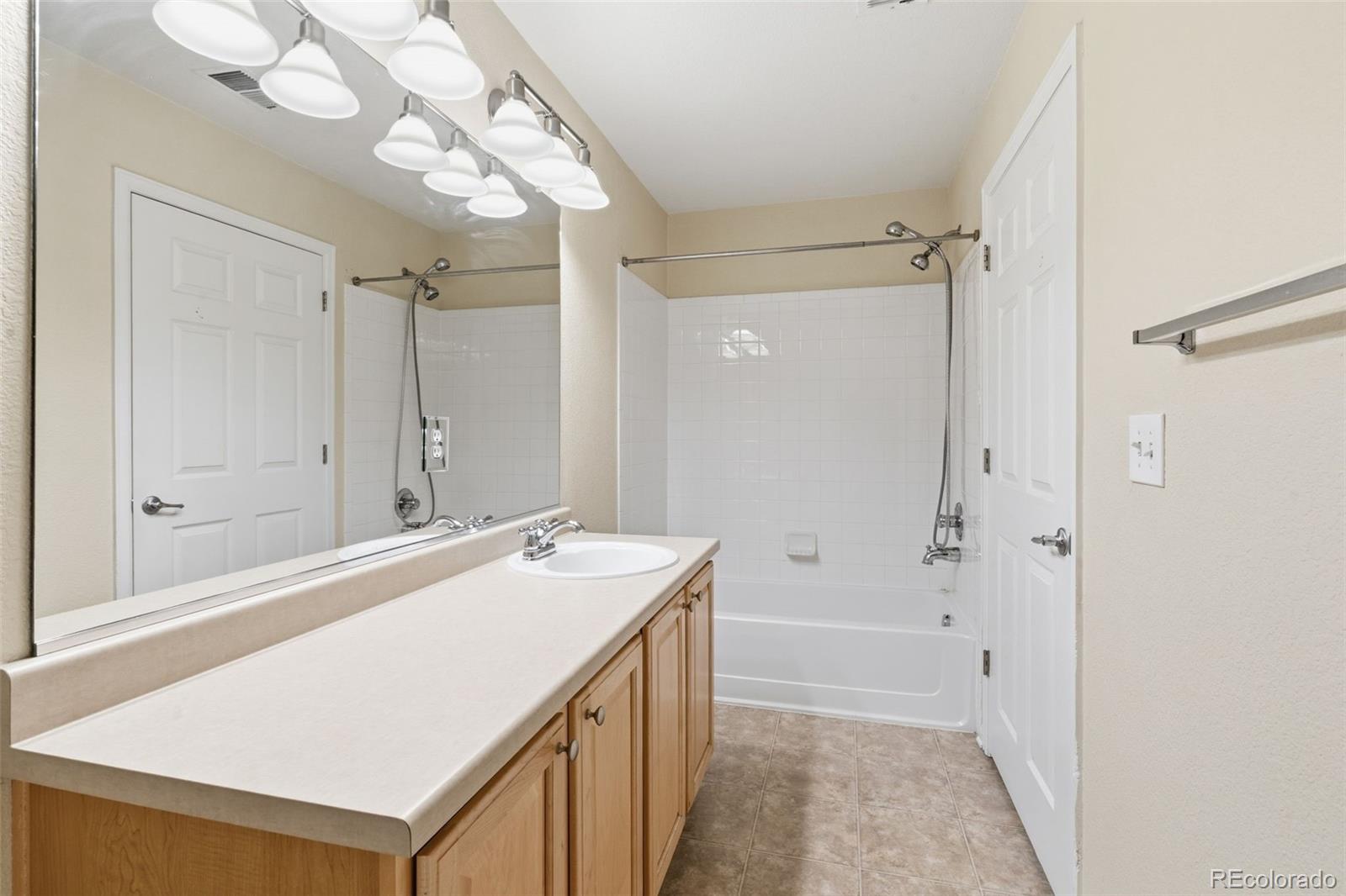 11899 Oak Hill Way Commerce City CO 80640