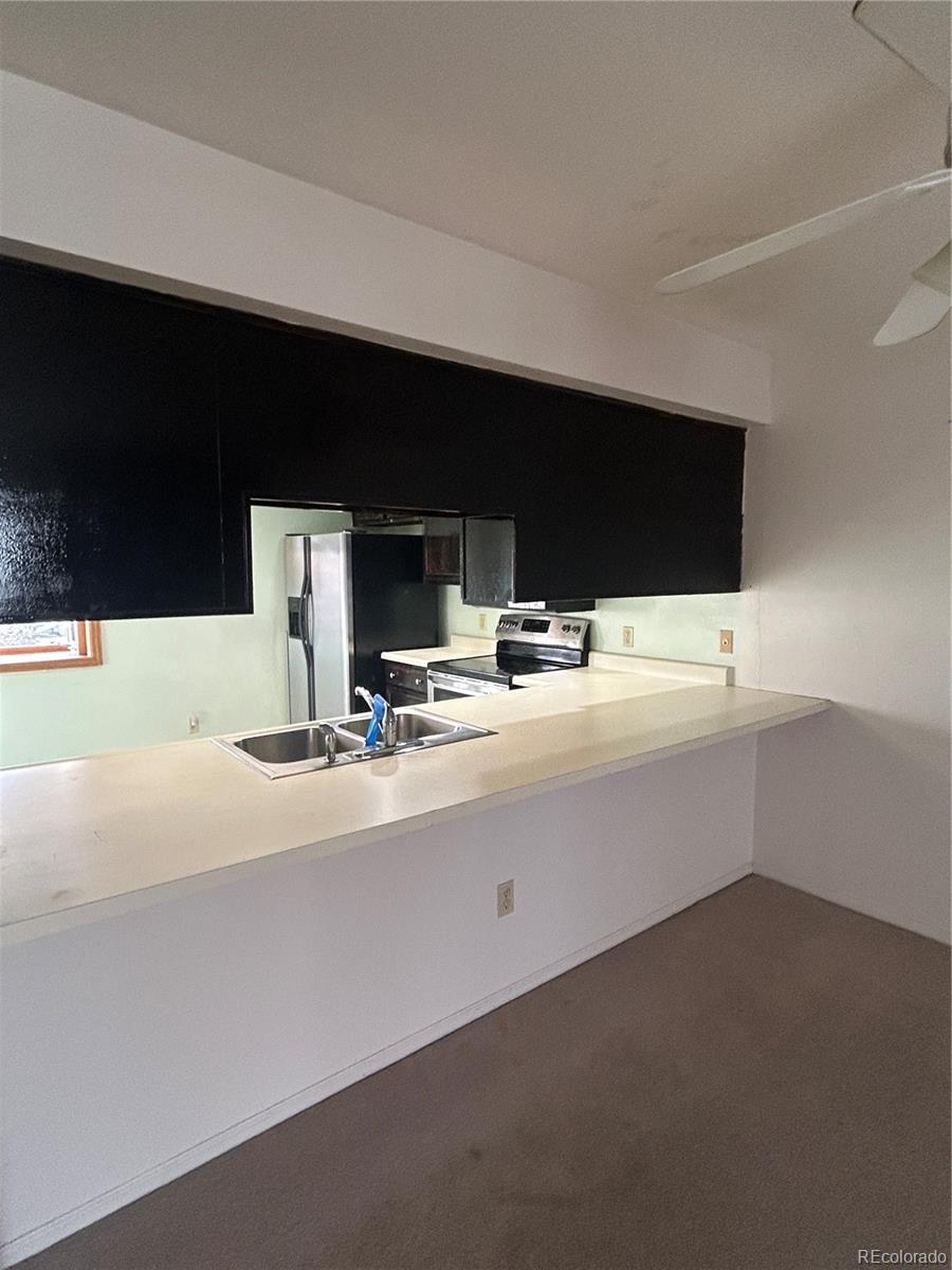 2002 S Worchester Way Aurora CO 80014
