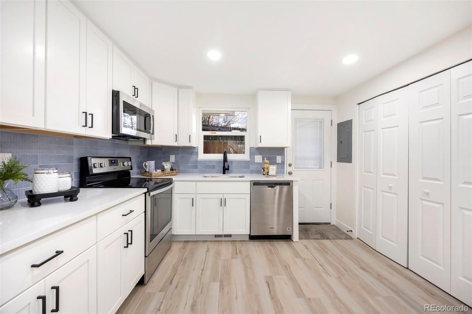 5819 S Pearl Street Centennial CO 80121