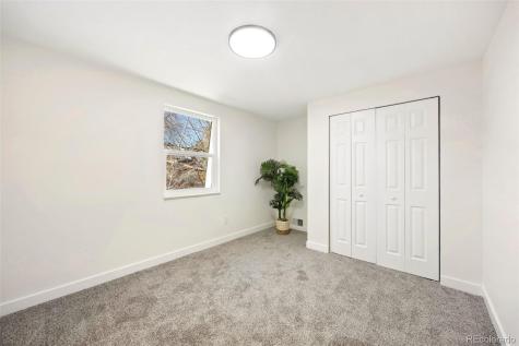 5819 S Pearl Street Centennial CO 80121