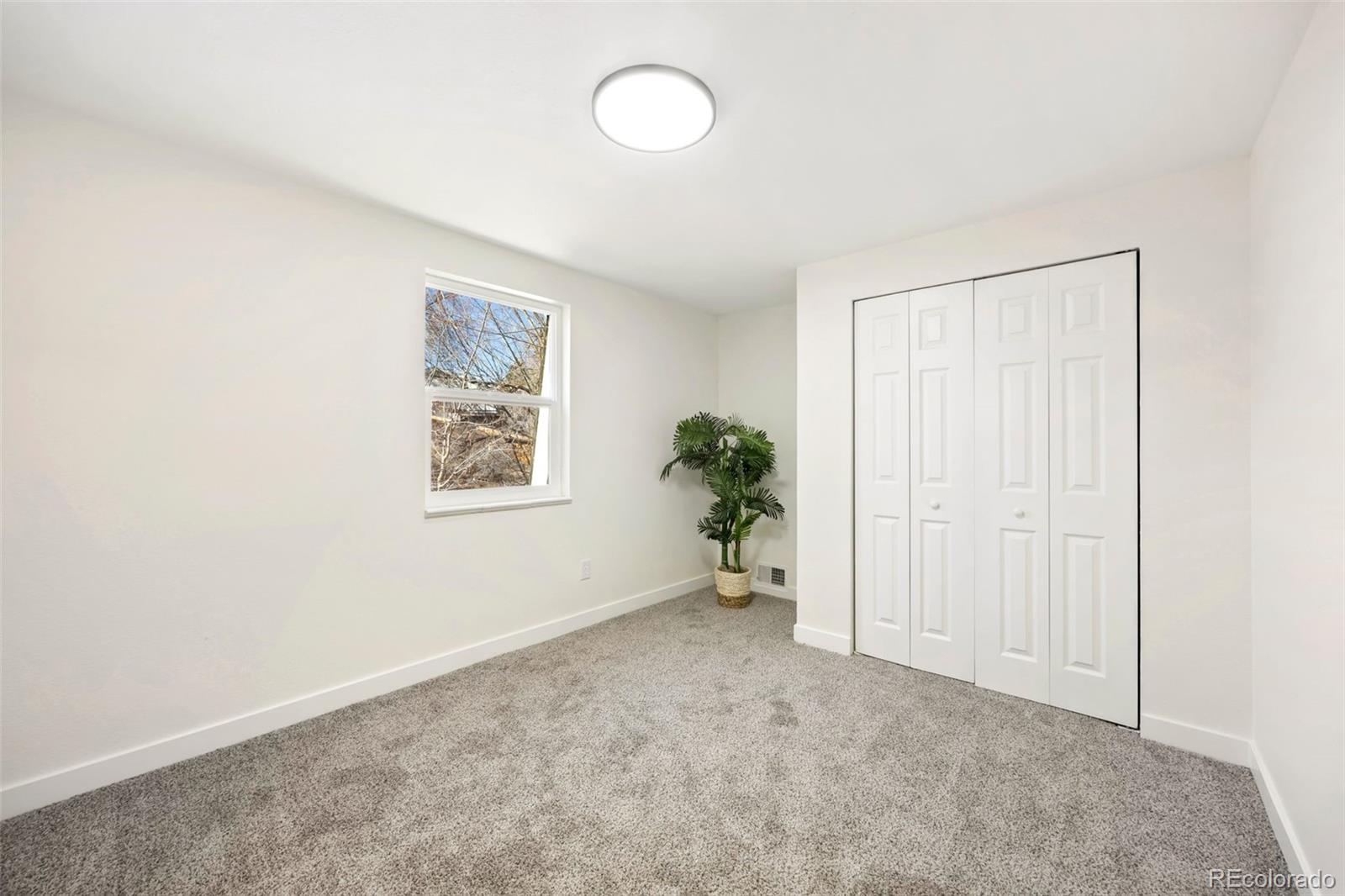 5819 S Pearl Street Centennial CO 80121