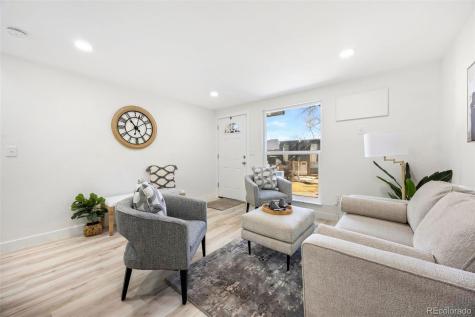 5819 S Pearl Street Centennial CO 80121