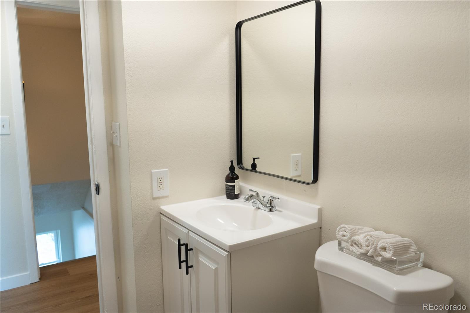 3073 W Center Avenue Denver CO 80219