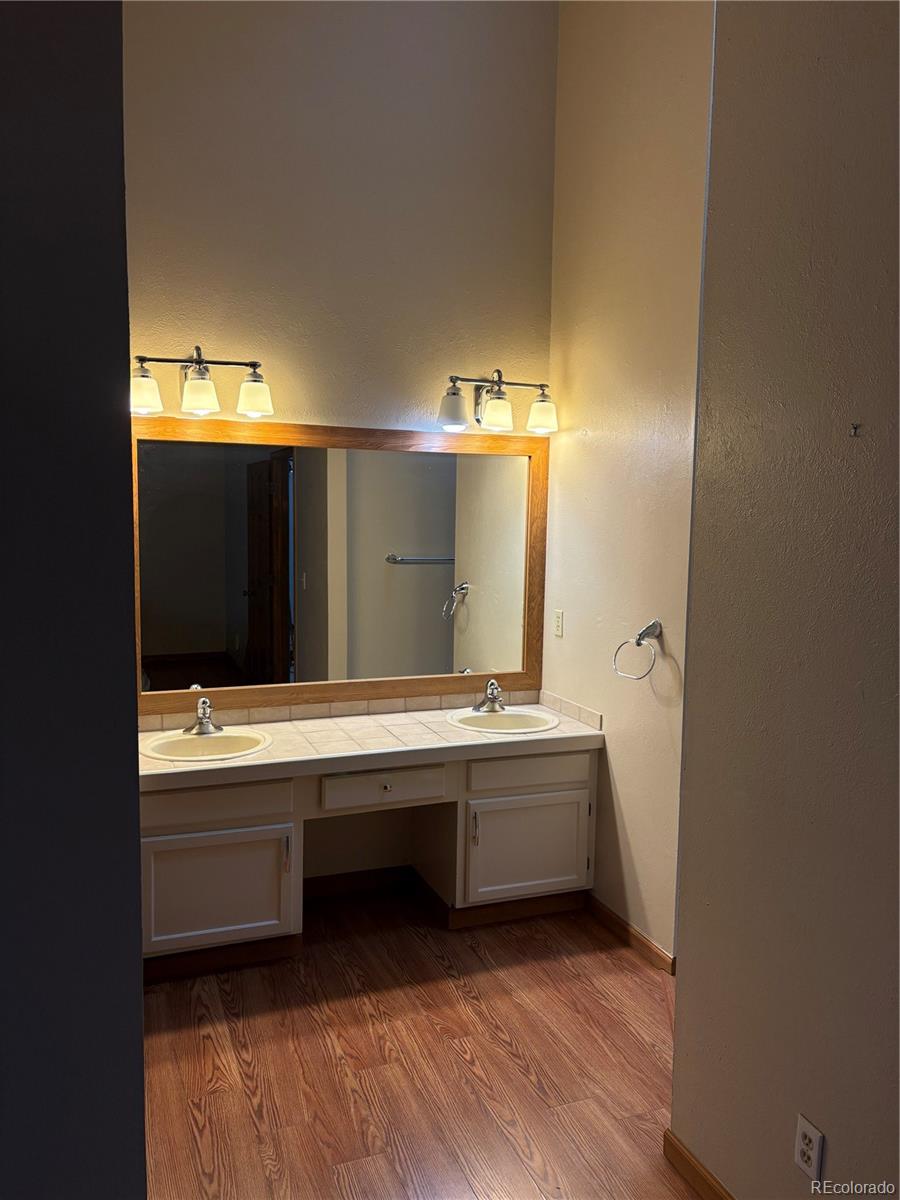4245 S Granby Way Aurora CO 80014