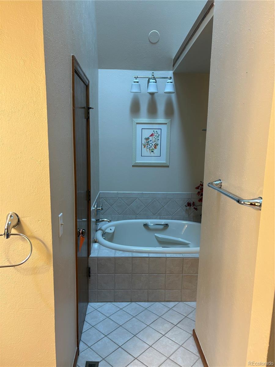 4245 S Granby Way Aurora CO 80014