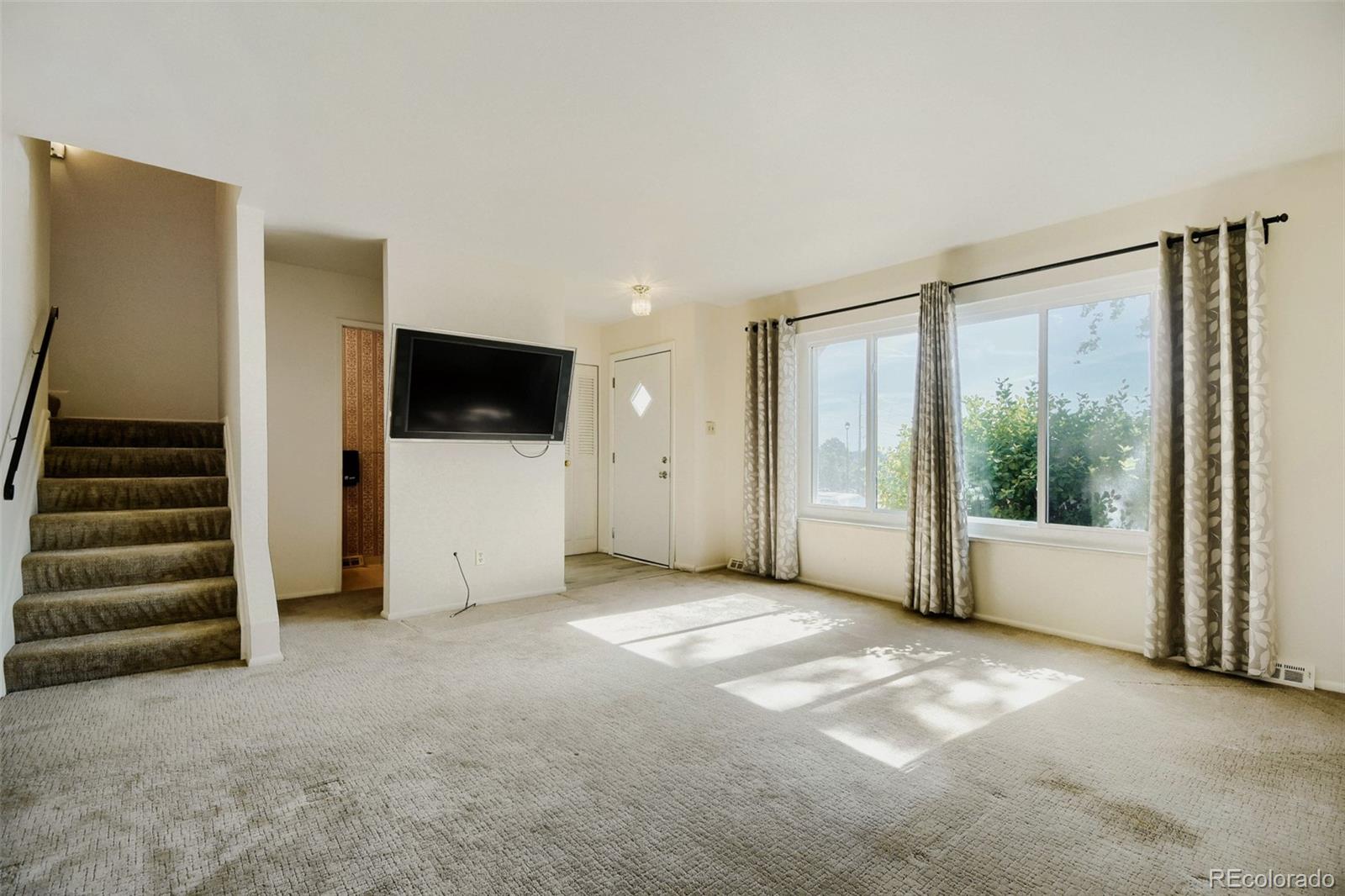 8783 Santa Fe Drive Thornton CO 80260