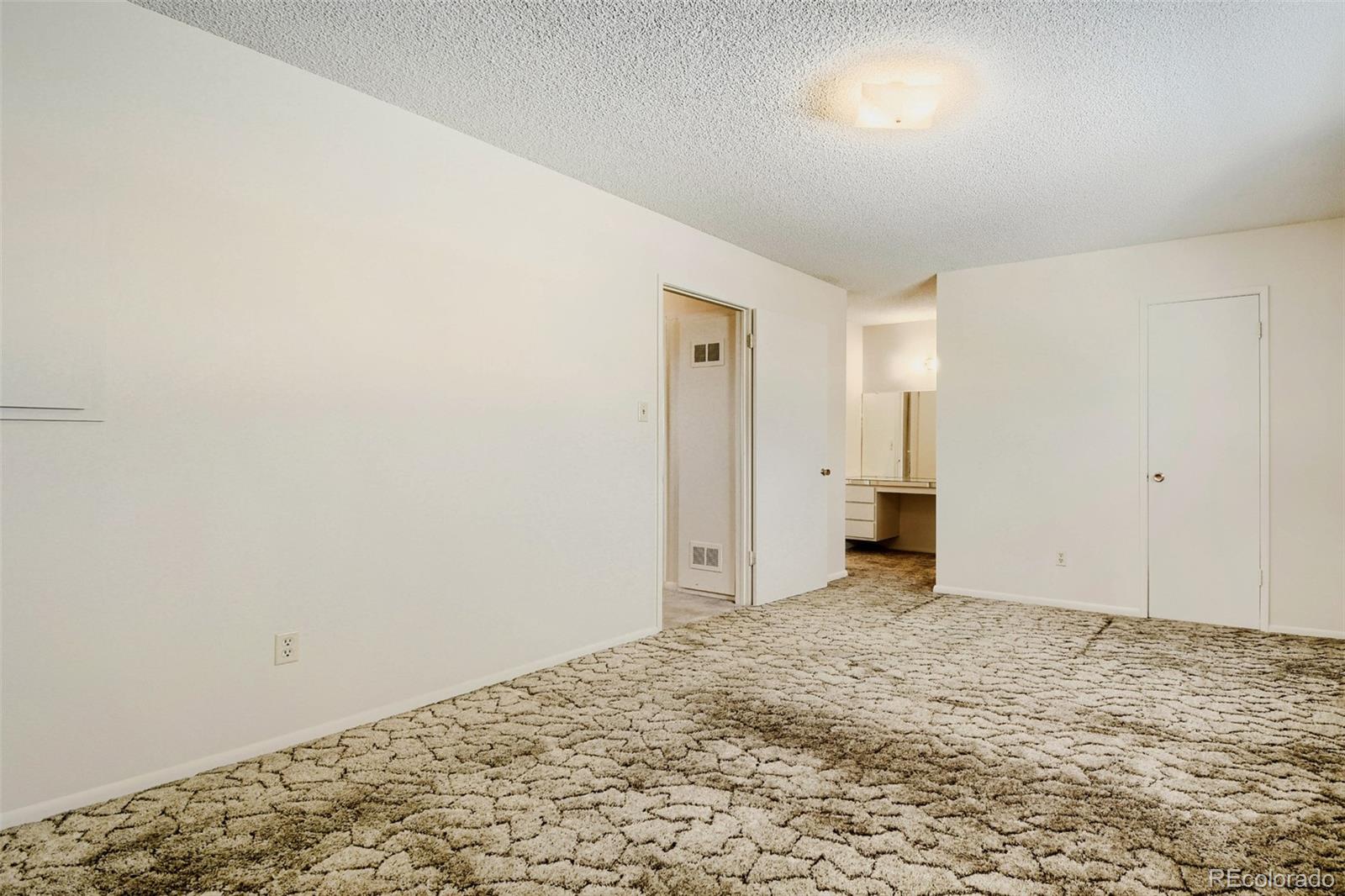 8783 Santa Fe Drive Thornton CO 80260
