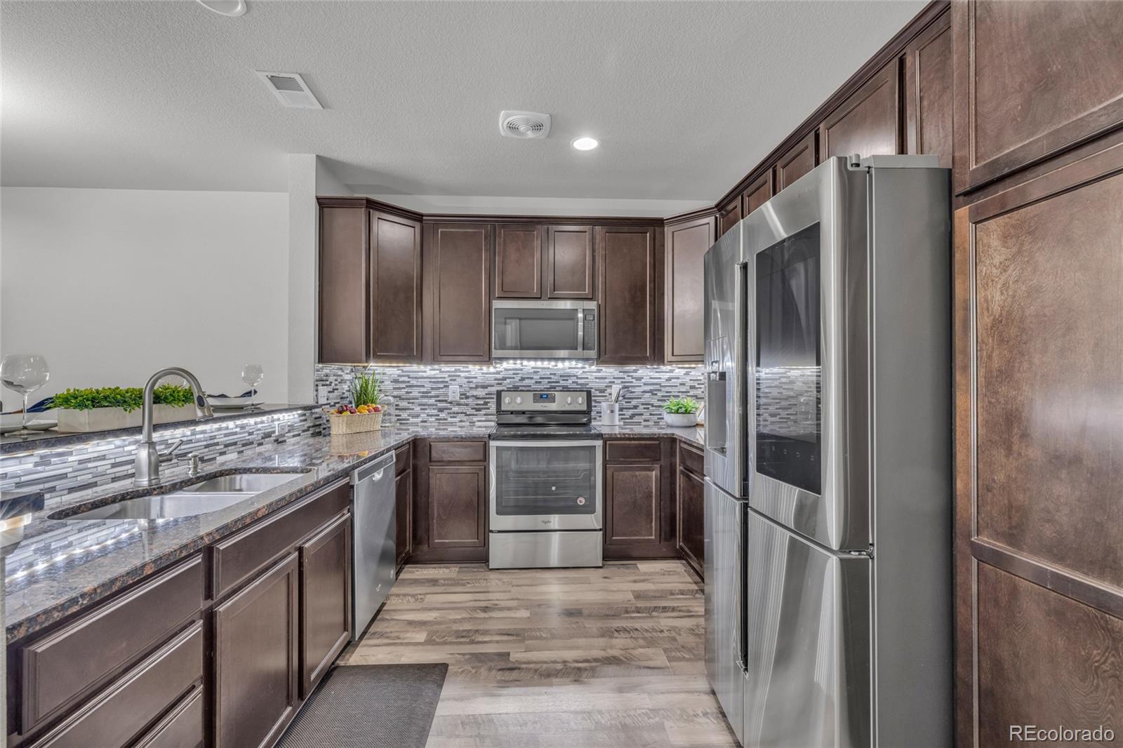 1877 S Buchanan Circle Aurora CO 80018