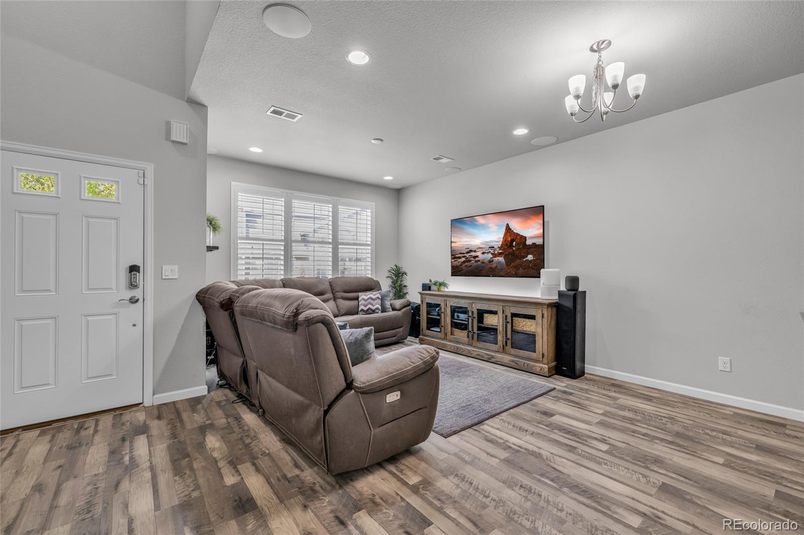 1877 S Buchanan Circle Aurora CO 80018