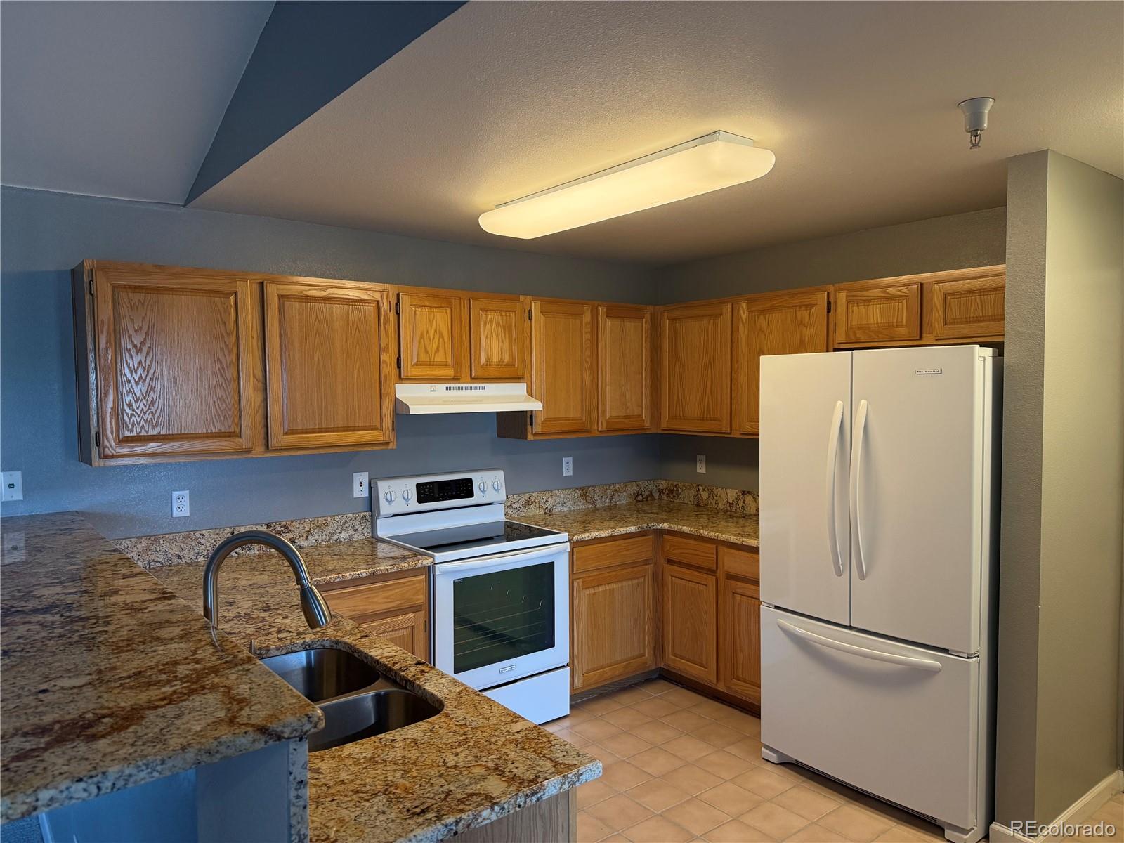12304 W Cross Drive Littleton CO 80127