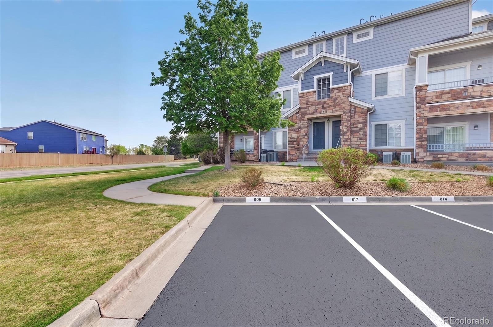 5255 Memphis Street Denver CO 80239