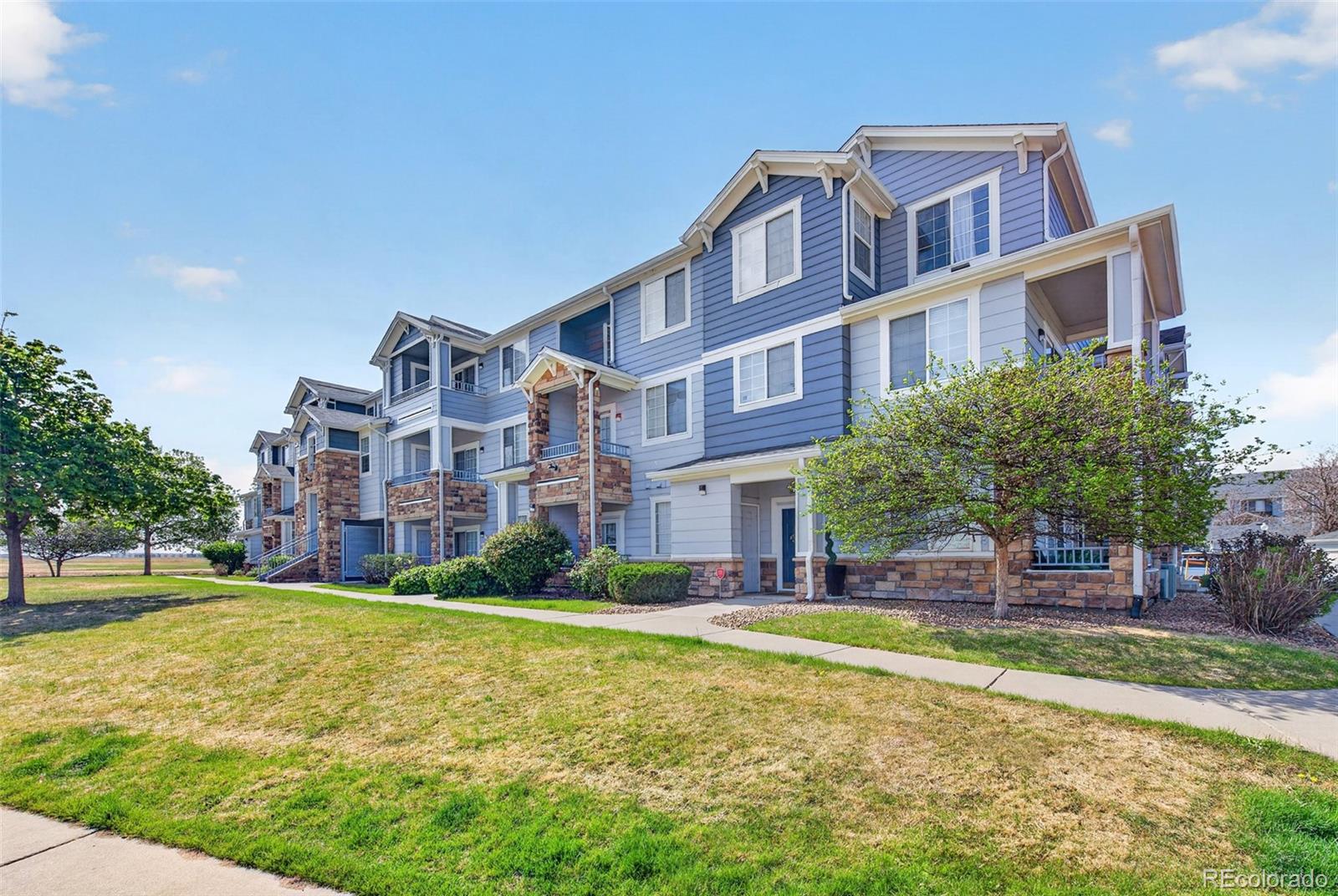 5255 Memphis Street Denver CO 80239