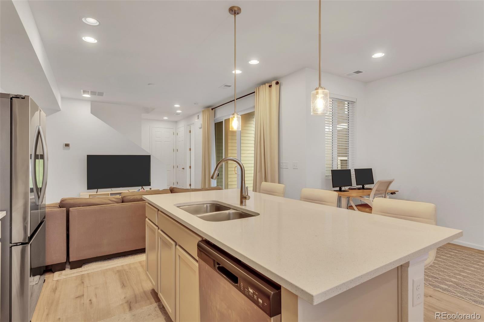 23 N Uriah Street Aurora CO 80018