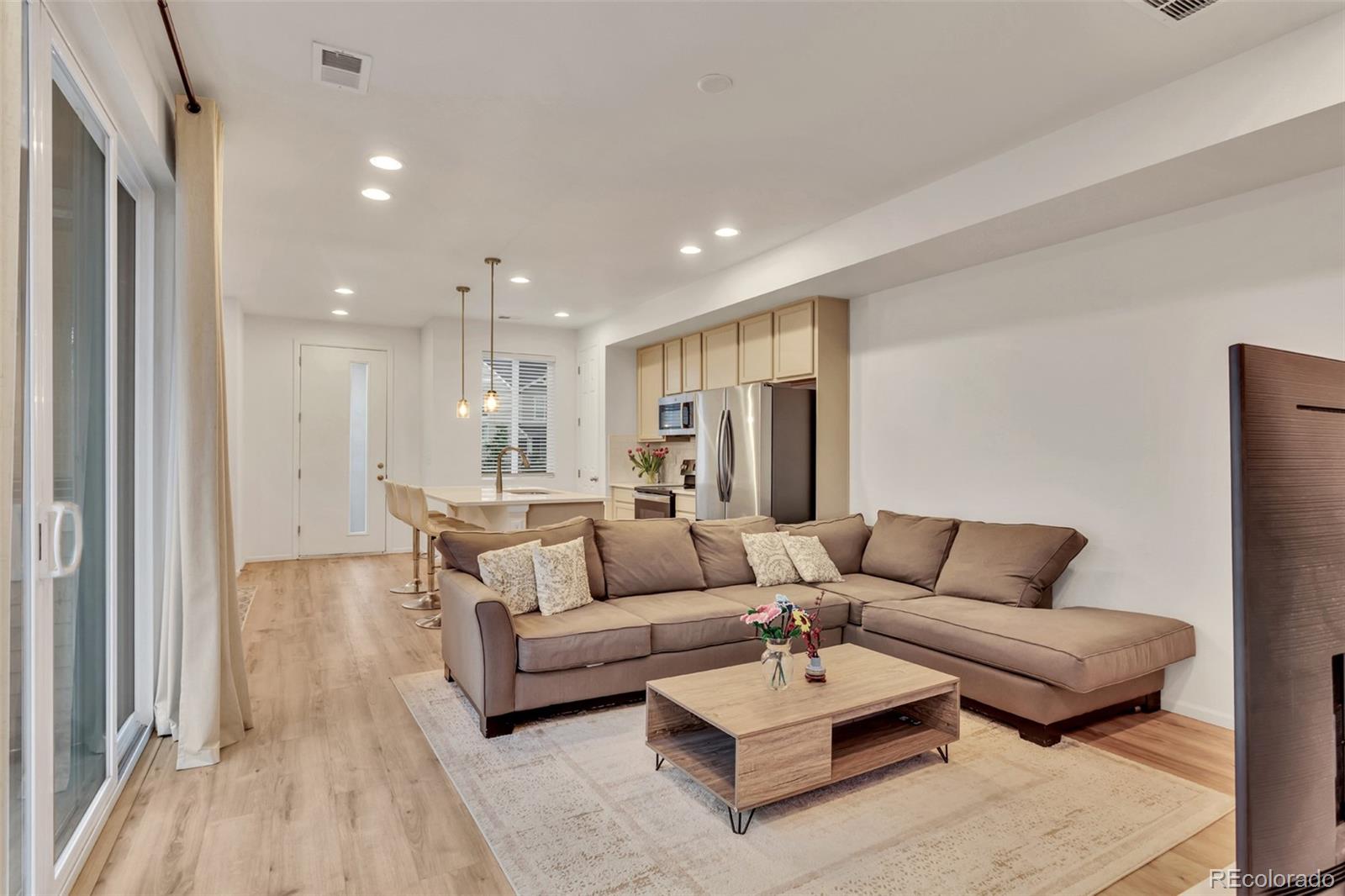 23 N Uriah Street Aurora CO 80018