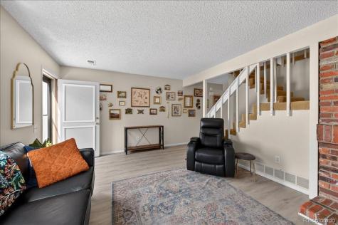 6937 S Knolls Way Centennial CO 80122