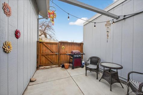 6937 S Knolls Way Centennial CO 80122