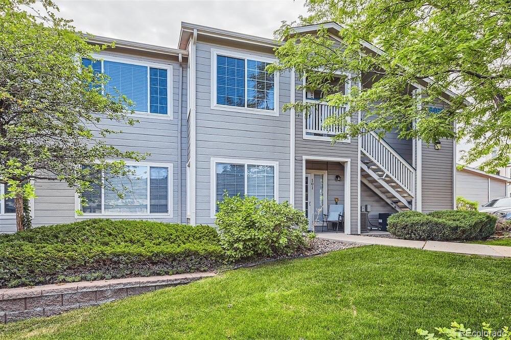 8469 Little Rock Way Highlands Ranch CO 80126