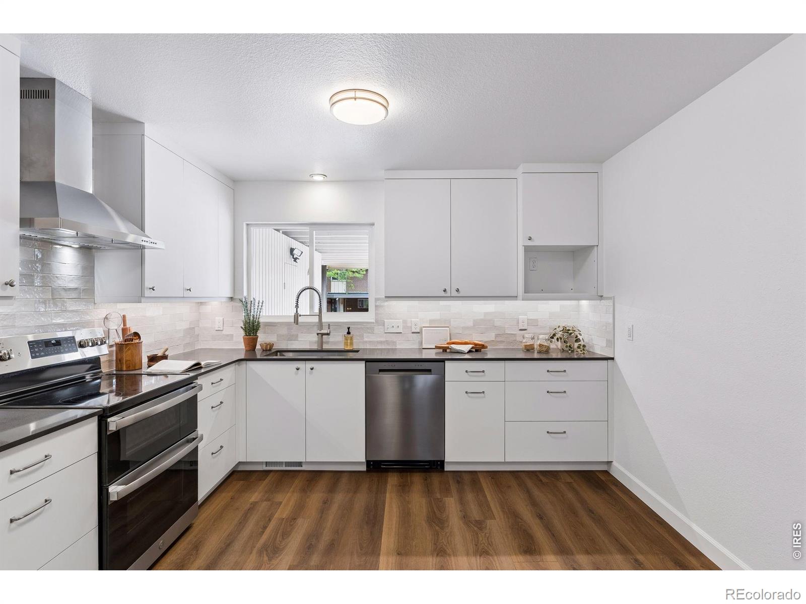 1494 Greenbriar Boulevard Boulder CO 80305